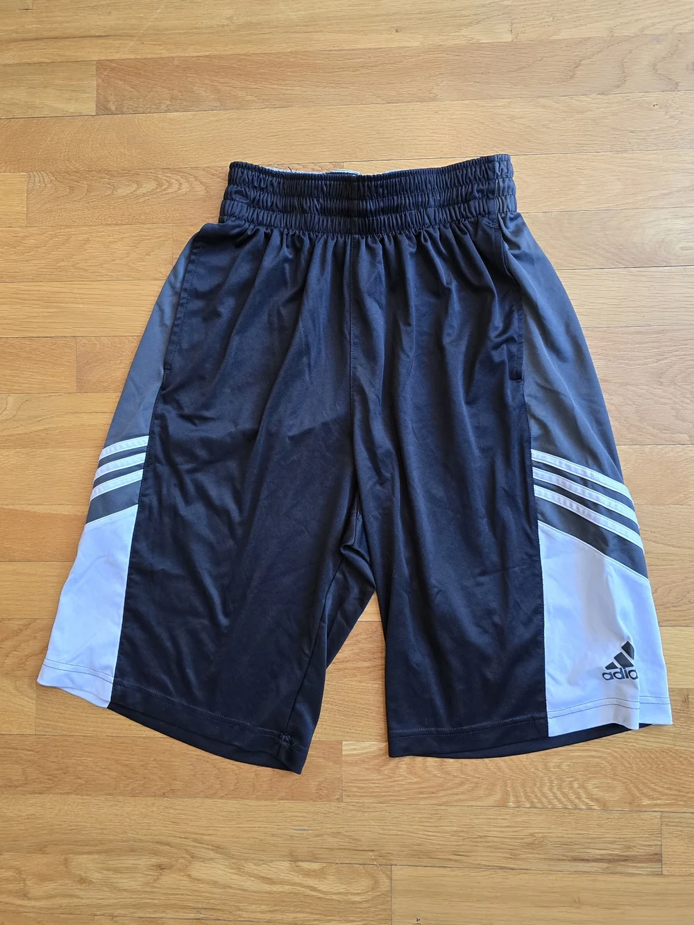 Adidas Pro Madness Men’s Basketball Shorts | Medium